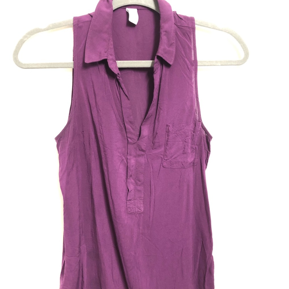 Old Navy Sleeveless Top